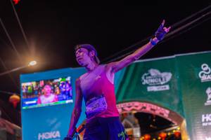 BIB: 203
                            <button type="button" onclick="openModal(21813301)" class="btn btn-primary btn-sm float-right btn-popup" data-toggle="modal" data-target=".modal-high-quality">
                        <i class="fas fa-shopping-cart"></i> Add to Cart
                    </button>
                                            <button type="button" onclick="isThisMe(21813301, true)" class="btn btn-success btn-sm float-right btn-popup btn-isme hidden" data-toggle="tooltip" data-placement="bottom" title="นี่คือรูปของคุณใช่ไหม คลิกที่นี่เพื่อเอาเข้าอัลบั้ม">
                        <i class="fas fa-plus"></i> Add to album
                    </button>
                    <button type="button" onclick="isThisMe(21813301, false)" class="btn btn-warning btn-sm float-right btn-popup btn-isnotme hidden">
                        <i class="fas fa-ban"></i> Remove from album
                    </button>